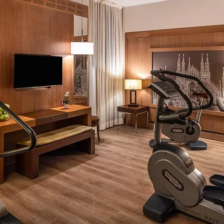 מלון Starhotels Ritz 4*