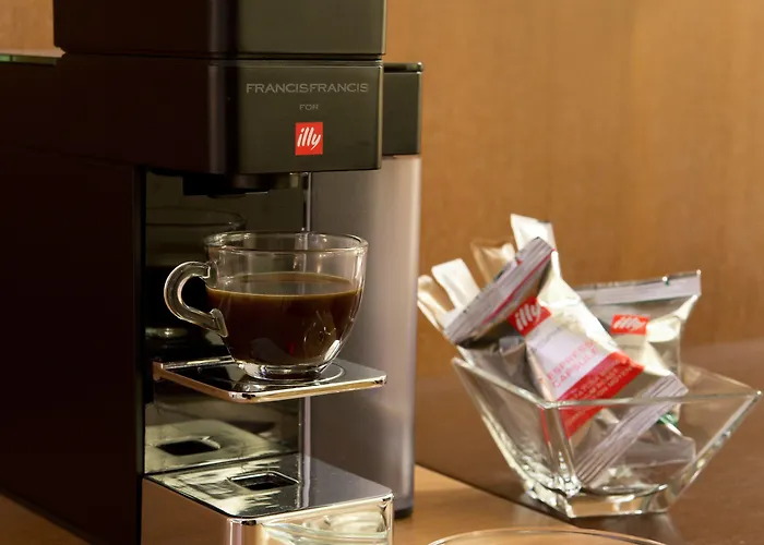 Hotel Starhotels Ritz 4*