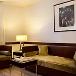 スターホテルズ リッツ 4*